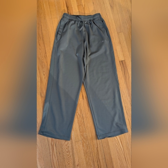 Champion Gray Relaxed Fit Sweatpants - Picture 1 of 5